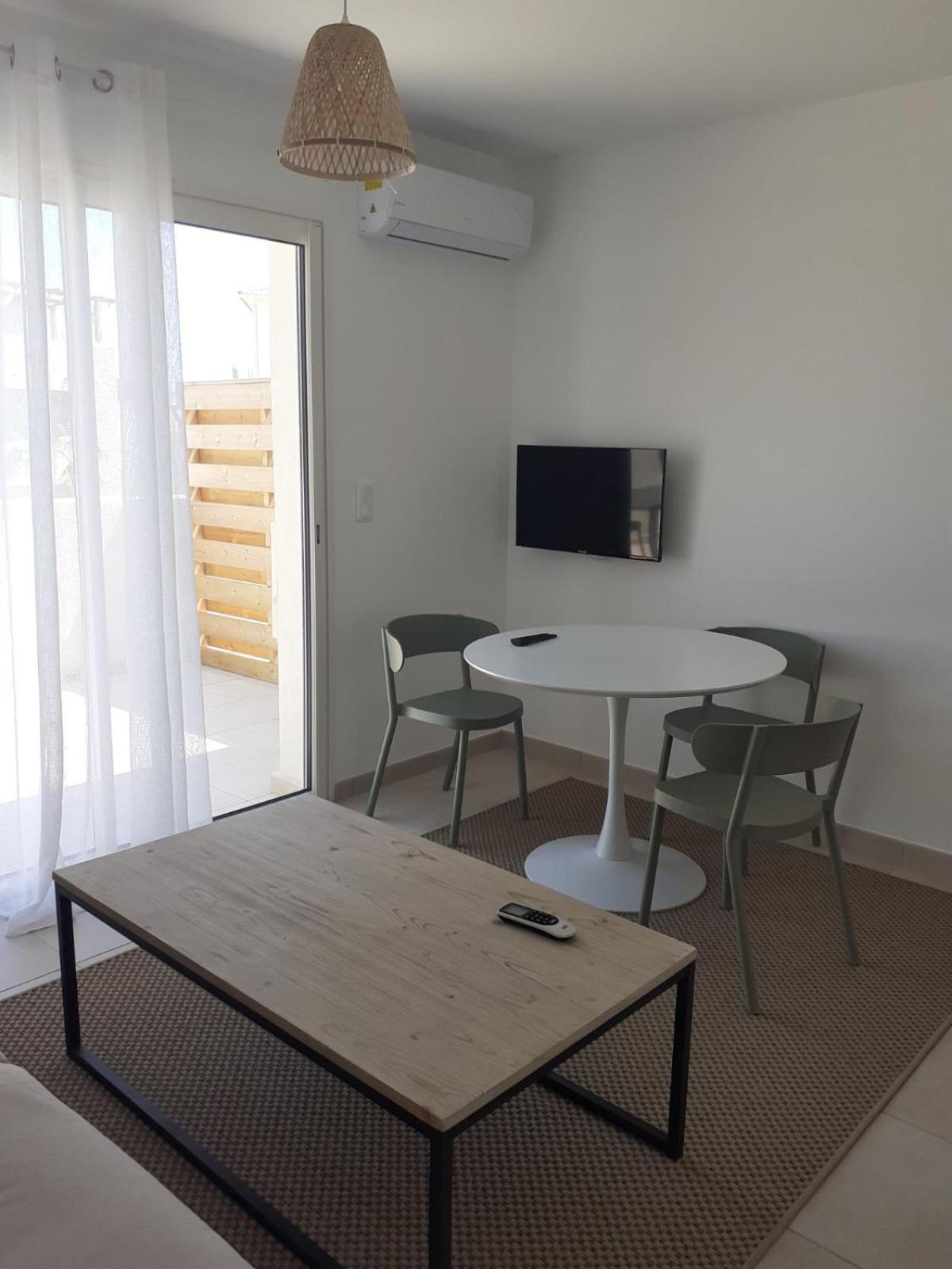 Corse, Residence Marina Di Bravone, Acces Direct Plage Linguizzetta Exterior photo
